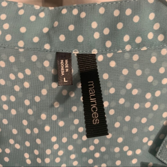 Two Green Blouses - Picture 6 of 7